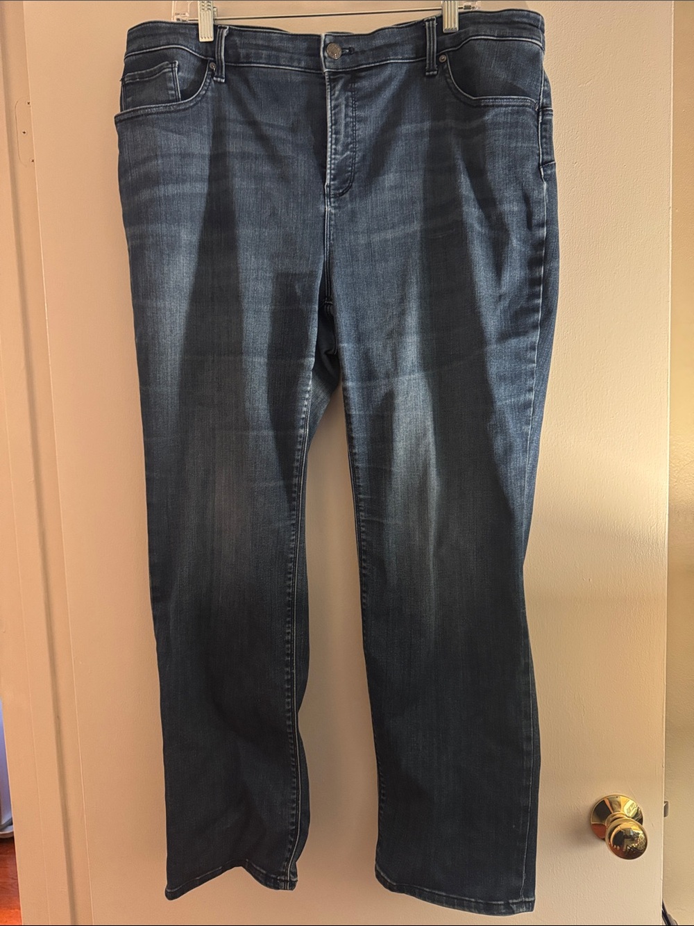 Chico's Women's So Lifting Straight-Leg Jeans in Dark Blue Wash, Sz 3/US 16
